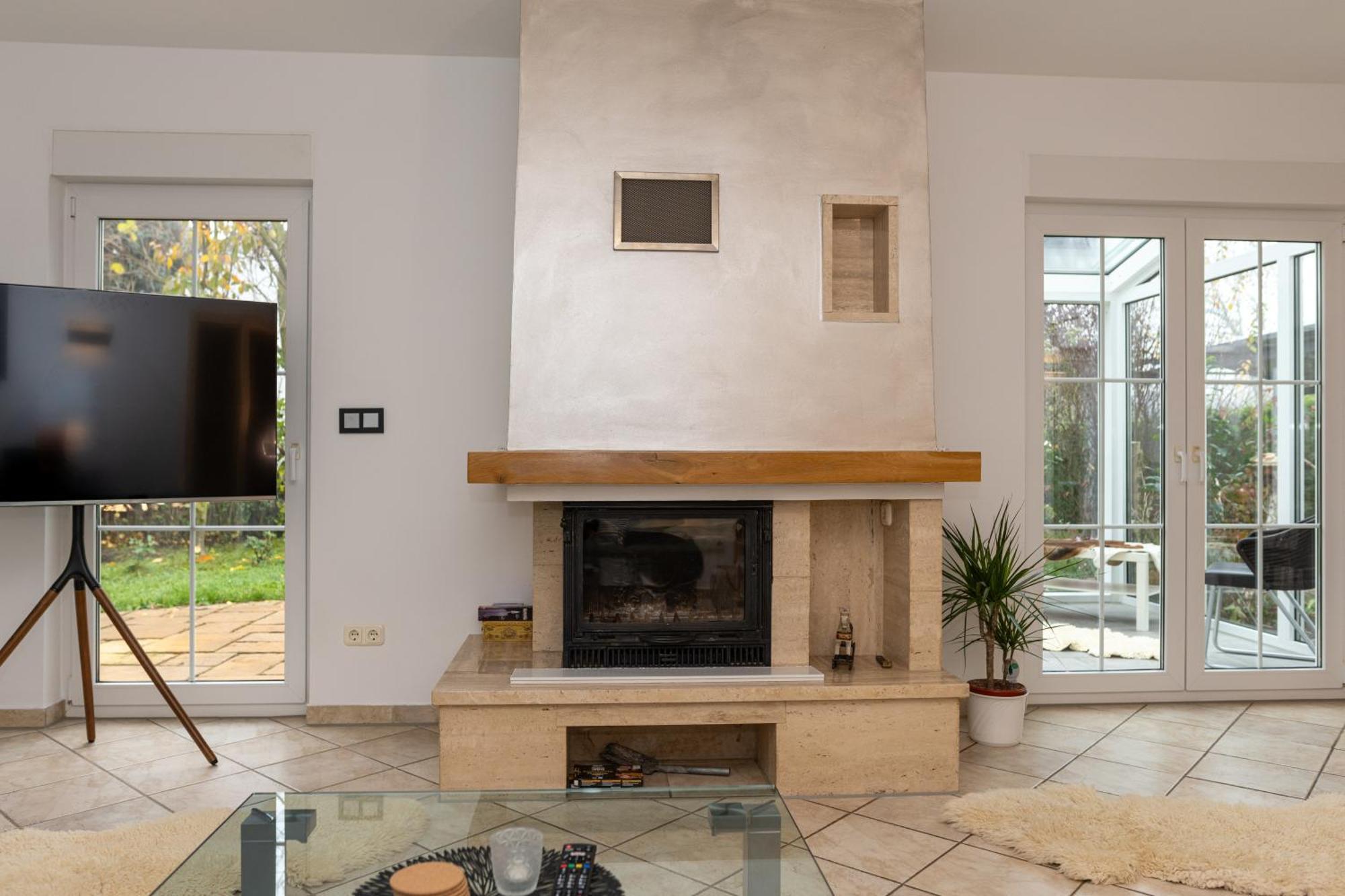 Ganzes Ferienhaus In Leipzig Mit Garage Und Fussbodenheizung Экстерьер фото