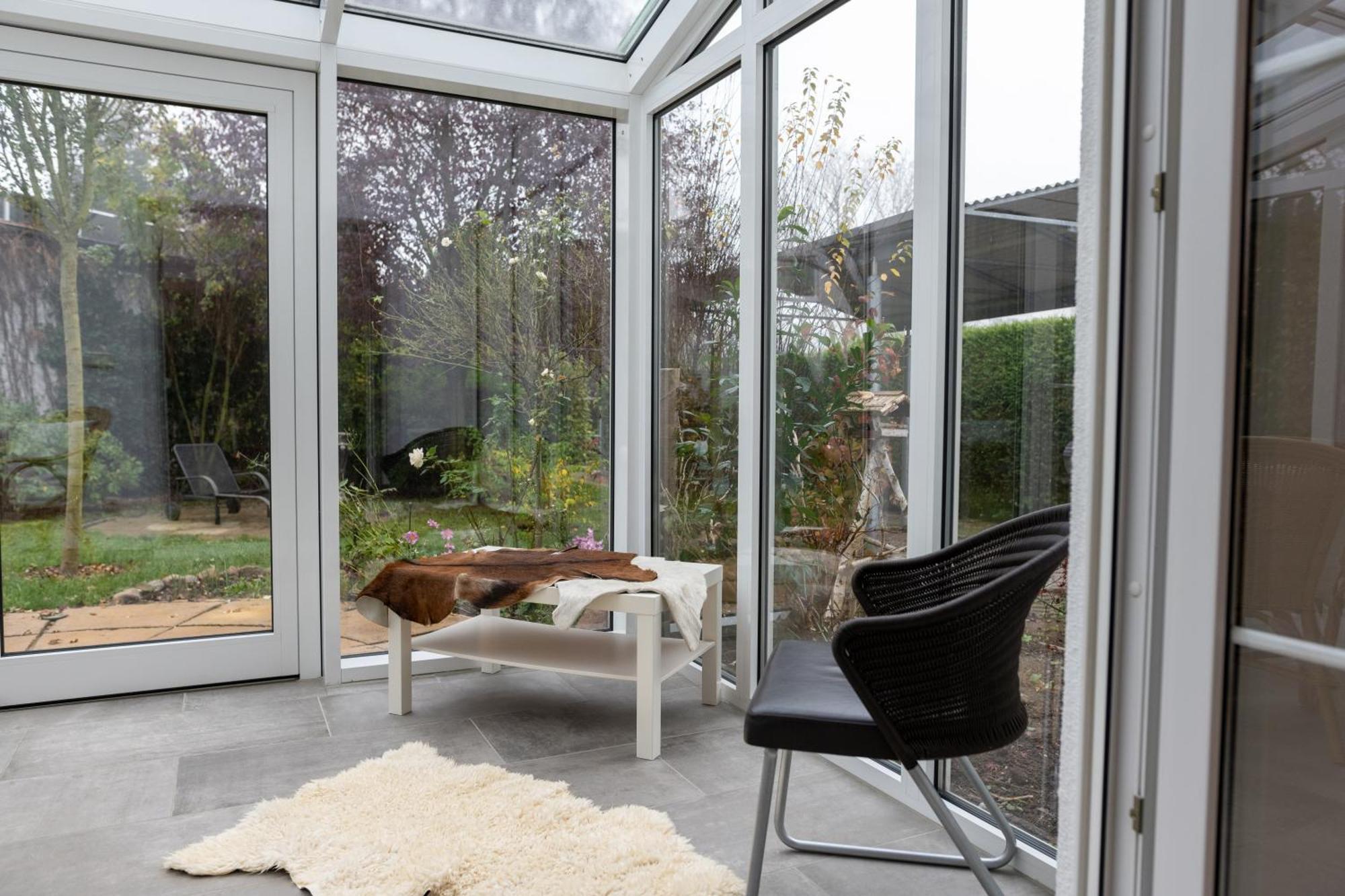 Ganzes Ferienhaus In Leipzig Mit Garage Und Fussbodenheizung Экстерьер фото