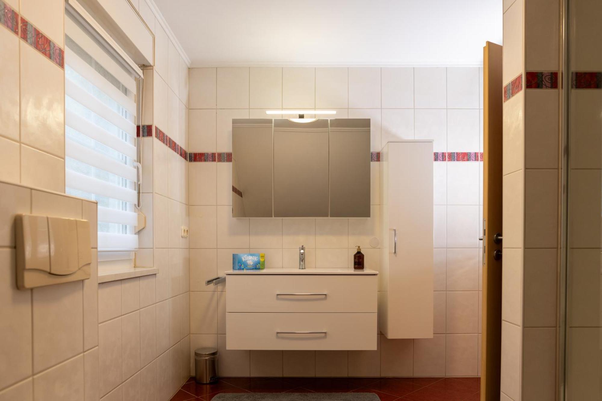 Ganzes Ferienhaus In Leipzig Mit Garage Und Fussbodenheizung Экстерьер фото